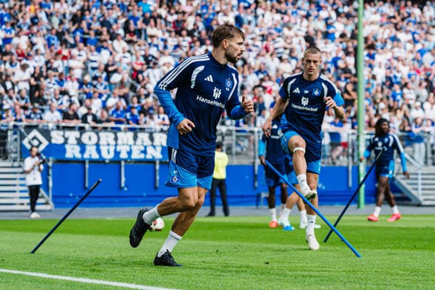 Training Hamburger SV, 15.09.2026 Mario Vuskovic (Hamburger SV, 44) ist im Training zurück; Fußball, Training, Rückkehr Mario Vuskovic: Training Hamburger SV am 15.09.2026 im Volksparkstadion, Hamburg DFL REGULATIONS PROHIBIT ANY USE OF PHOTOGRAPHS AS IMAGE SEQUENCES AND OR QUASI-VIDEO. Copyright: xBEAUTIFULxSPORTS Tonhäuserx