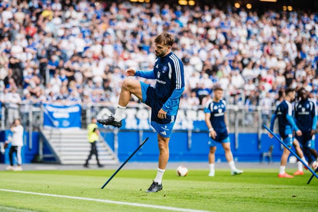 Training Hamburger SV, 15.09.2026 Mario Vuskovic (Hamburger SV, 44) ist im Training zurück; Fußball, Training, Rückkehr Mario Vuskovic: Training Hamburger SV am 15.09.2026 im Volksparkstadion, Hamburg DFL REGULATIONS PROHIBIT ANY USE OF PHOTOGRAPHS AS IMAGE SEQUENCES AND OR QUASI-VIDEO. Copyright: xBEAUTIFULxSPORTS Tonhäuserx