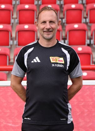 Trainer Mauro Lustrinelli ; 1.FC Union Berlin FCU Fußball 1.BL Bundesliga Porträttermin Saison 2026 2027 Headshot, Porträt, Portrait, Vorstellung, Präsentation, Pressetermin, GER 15.09.2026