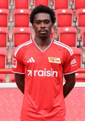 Derrick Köhn ; 1.FC Union Berlin FCU Fußball 1.BL Bundesliga Porträttermin Saison 2026 2027 Headshot, Porträt, Portrait, Vorstellung, Präsentation, Pressetermin, GER 15.09.2026