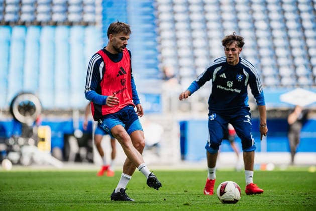 Training Hamburger SV, 15.09.2026 Mario Vuskovic (Hamburger SV, 44) ist wieder im Training; Fußball, Training, Rückkehr Mario Vuskovic: Training Hamburger SV am 15.09.2026 im Volksparkstadion, Hamburg DFL REGULATIONS PROHIBIT ANY USE OF PHOTOGRAPHS AS IMAGE SEQUENCES AND OR QUASI-VIDEO. Copyright: xBEAUTIFULxSPORTS Tonhäuserx