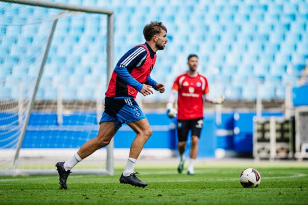 Training Hamburger SV, 15.09.2026 Mario Vuskovic (Hamburger SV, 44); Fußball, Training, Rückkehr Mario Vuskovic: Training Hamburger SV am 15.09.2026 im Volksparkstadion, Hamburg DFL REGULATIONS PROHIBIT ANY USE OF PHOTOGRAPHS AS IMAGE SEQUENCES AND OR QUASI-VIDEO. Copyright: xBEAUTIFULxSPORTS Tonhäuserx