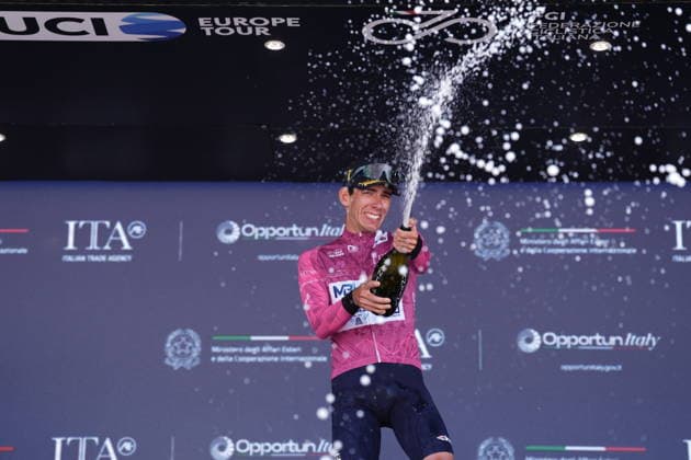 FANCELLU Alessandro MBH BANK CSB TELECOM FORT stage winner cyclamen jersey during the Giro d™Abruzzo, stage 1 from Cupello to Casalincontrada (155 km) - Abruzzo, Italy - Tuesday, September 15, 2026. - cycling.  Copyright: xMassimoxPaolone LaPressex