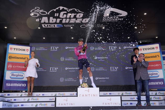 Italy s Alessandro Fancellu of MBH Bank CSB Telecom Fort winner of the stage on the podium during the Giro d™Abruzzo, stage 1 from Cupello to Casalincontrada (155 km) - Abruzzo, Italy - Tuesday, September 15, 2026. - cycling.  Copyright: xFabioxFerrari LaPressex