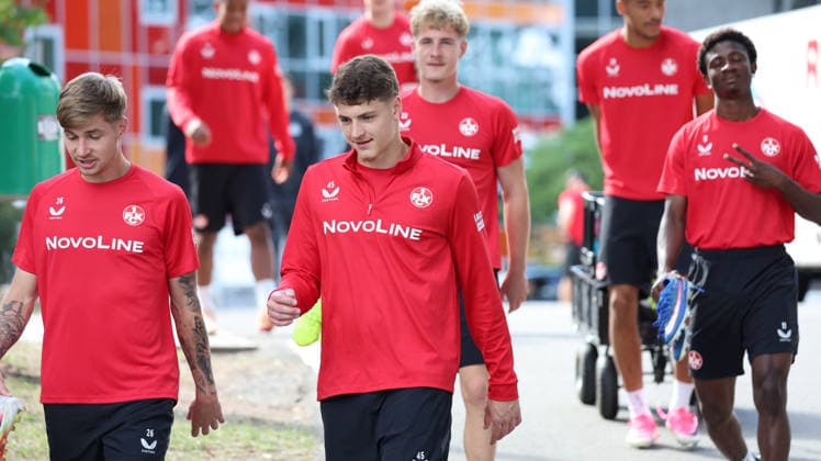 15.09.2026, xrekx, Fussball 2.Bundesliga , 1.FC Kaiserslautern - Training v.l. Paul Joly (1.FC Kaiserslautern) Milos Lukovic (1.FC Kaiserslautern) Ibrahim Kanate (1.FC Kaiserslautern) Kaiserslautern