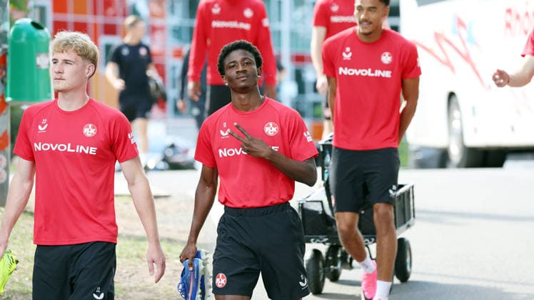 15.09.2026, xrekx, Fussball 2.Bundesliga , 1.FC Kaiserslautern - Training v.l. Ibrahim Kanate (1.FC Kaiserslautern) Kaiserslautern