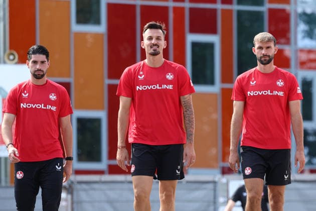 15.09.2026, xrekx, Fussball 2.Bundesliga , 1.FC Kaiserslautern - Training v.l. Semih Sahin (1.FC Kaiserslautern) Mergim Berisha (1.FC Kaiserslautern) Simon Asta (1.FC Kaiserslautern) Kaiserslautern