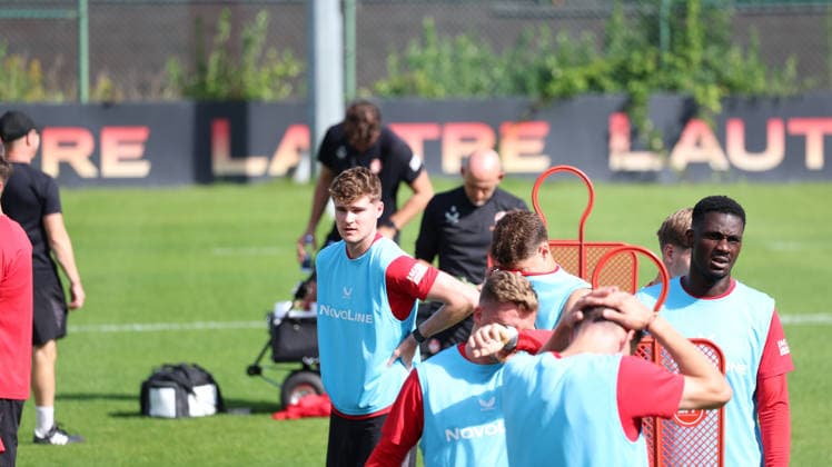 15.09.2026, xrekx, Fussball 2.Bundesliga , 1.FC Kaiserslautern - Training v.l. Alex Murphy (1.FC Kaiserslautern) Kaiserslautern