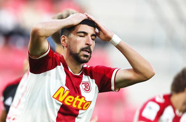 Football german 3. Liga Jahn Regensburg vs Fortuna Dusseldorf Boujellab Nassim of Regensburg reacts during the 3. Liga football match between Jahn Regensburg and Fortuna Dusseldorf at Jahn Stadium in Regensburg , Bayern , Germany . September 15th , 2026 Copyright: xDavidexEliasx