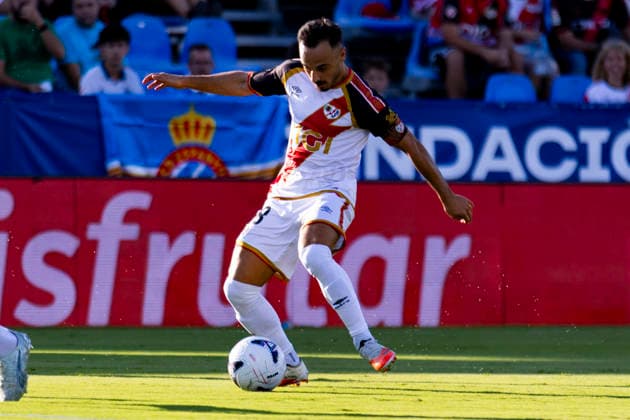 Rayo Vallecano v Espanyol - La Liga EA Sports 2026 27 September 15, 2026, Estadio Butarque, Leganes, Madrid, Spain: Alvaro Garcia of Rayo Vallecano during La Liga EA Sports match between Rayo Vallecano and Espanyol at Estadio Butarque on September 15, 2026 in Leganes, Madrid, Spain. Leganes Estadio Butarque Madrid Spain Copyright: xAlejandroxMatiasxAcostax