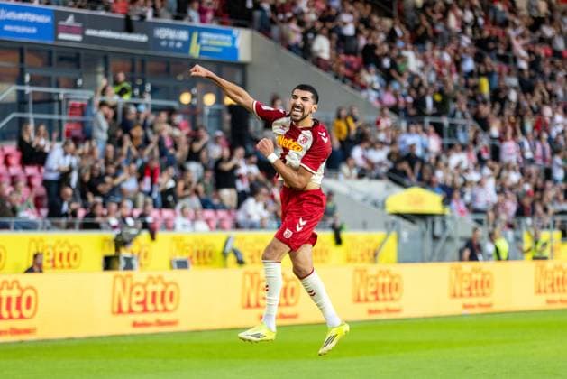 15.09.2026, Fussball, GER, Saison, 3.Liga, Saision 2026 2027, 06. Spieltag, SSV Jahn Regensburg - Fortuna Düsseldorf Jubel nach dem 1:0 durch Nassim Boujellab (SSV Jahn Regensburg) DFL REGULATIONS PROHIBIT ANY USE OF PHOTOGRAPHS AS IMAGE SEQUENCES AND OR QUASI-VIDEO.