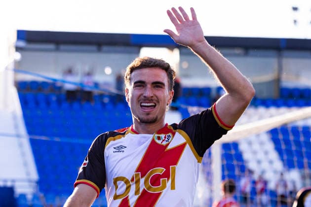 Rayo Vallecano v Espanyol - La Liga EA Sports 2026 27 September 15, 2026, Estadio Butarque, Leganes, Madrid, Spain:Adria Pedrosa of Rayo Vallecano celebrates his goal during La Liga EA Sports match between Rayo Vallecano and Espanyol at Estadio Butarque on September 15, 2026 in Leganes, Madrid, Spain. Leganes Estadio Butarque Madrid Spain Copyright: xAlejandroxMatiasxAcostax