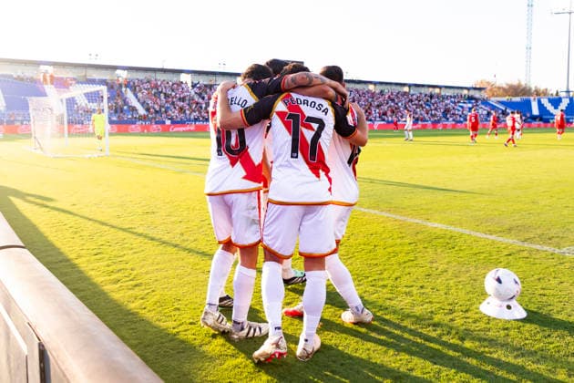 Rayo Vallecano v Espanyol - La Liga EA Sports 2026 27 September 15, 2026, Estadio Butarque, Leganes, Madrid, Spain:Adria Pedrosa of Rayo Vallecano celebrates his goal during La Liga EA Sports match between Rayo Vallecano and Espanyol at Estadio Butarque on September 15, 2026 in Leganes, Madrid, Spain. Leganes Estadio Butarque Madrid Spain Copyright: xAlejandroxMatiasxAcostax