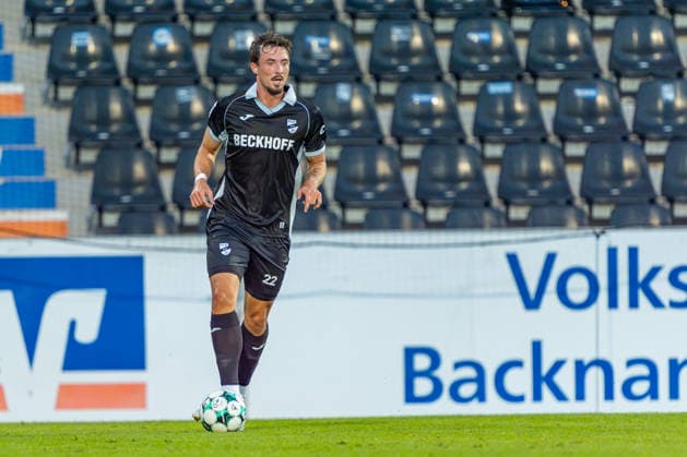 3. Liga: SG Sonnenhof Großaspach vs. Sportclub Verl; 15.09.2026 Aspach, GERMANY - 15. September 2026: Noah König (Sportclub Verl, 22) während dem Match zwischen dem SG Sonnenhof Großaspach und dem Sportclub Verl am 06. Spieltag der 3. Liga in der WIRmachenDRUCK Arena. Copyright: xBEAUTIFULxSPORTS Steinx