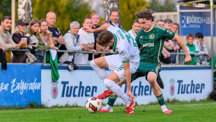 15.09.2026 - Fussball - Saison 2026 2027 - Regionalliga Bayern - 09. Spieltag: SC Eltersdorf - VfB Eichstätt - JoTe - xjoxtex - Jonas Winkler (22, VfB Eichstätt ) Valantis Floros (2, SC Eltersdorf )