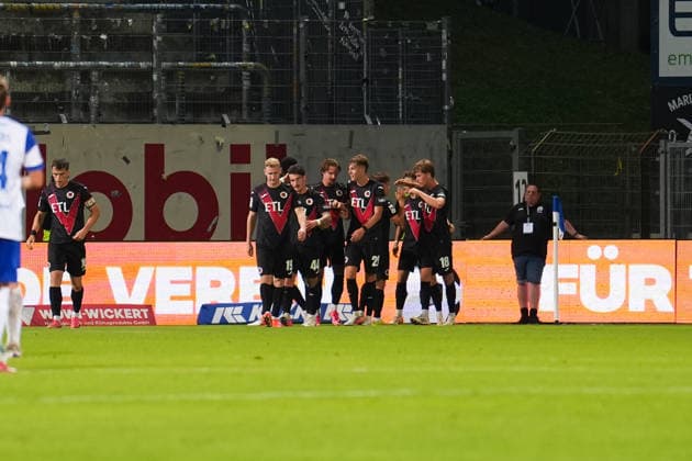 Deutschland: Fussball, 3. Liga, 6. Spieltag, Hänsch-Arena, Emslandstadion, Landkreis Emsland, Niedersachsen, Englische Woche, SV Meppen vs. Viktoria Köln: Tor durch Tim Kloss (Viktoria Köln, 18) zum 0:2. Copyright: xMichelxWittex