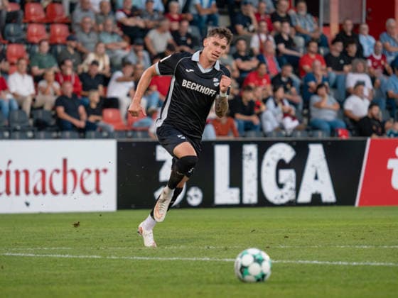 Freisteller: Tim Heike (SC Verl, 25) am Ball, Ganzkoerper Einzelbild Archiv Freigestellt GER, Fussball, SG Sonnenhof Grossaspach vs. SC Verl, 3. Liga, 6. Spieltag, Aspach, Saison 2026 2027, 15.09.2026 GER, Fussball, SG Sonnenhof Grossaspach vs. SC Verl, 3. Liga, 6. Spieltag, Saison 2026 2027, 15.09.2026 Aspach Copyright: xCarstenxSchweringx EP_CSG