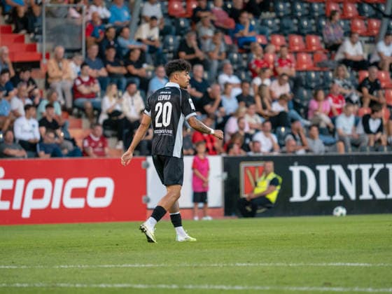 Freisteller: Andre Leipold (SC Verl, 20), Ganzkoerper Einzelbild Archiv Freigestellt GER, Fussball, SG Sonnenhof Grossaspach vs. SC Verl, 3. Liga, 6. Spieltag, Aspach, Saison 2026 2027, 15.09.2026 GER, Fussball, SG Sonnenhof Grossaspach vs. SC Verl, 3. Liga, 6. Spieltag, Saison 2026 2027, 15.09.2026 Aspach Copyright: xCarstenxSchweringx EP_CSG