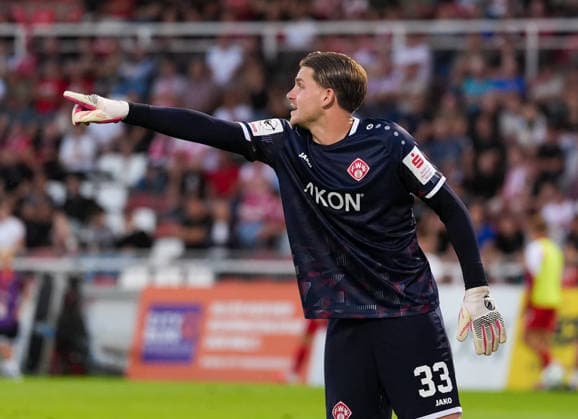 Marko Rajkovacic (FC Wuerzburger Kickers, 33) gestikuliert. GER, FC Wuerzburger Kickers vs TSV Alemannia Aachen, 3. Liga, 6. Spieltag, Saison 2026-27, AKON Arena, Wuerzburg, 15.09.2026 Wuerzburger Kickers vs Alemannia Aachen, 3. Liga, 6. Spieltag, Saison 2026-27, 15.09.2026 Wuerzburg Copyright: xEibner-Pressefoto ScottxColemanx EP_SCN
