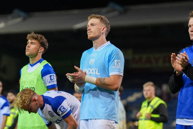 Deutschland: Fussball, 3. Liga, 6. Spieltag, Hänsch-Arena, Emslandstadion, Landkreis Emsland, Niedersachsen, Englische Woche, SV Meppen vs. Viktoria Köln: Julius Pünt (SV Meppen, 44) Copyright: xMichelxWittex