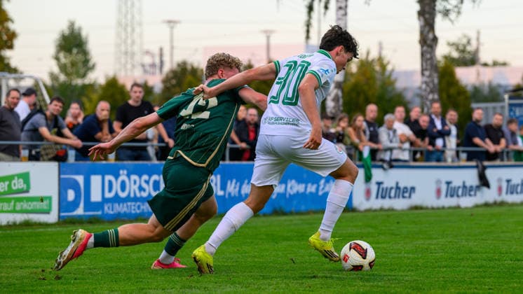 15.09.2026 - Fussball - Saison 2026 2027 - Regionalliga Bayern - 09. Spieltag: SC Eltersdorf - VfB Eichstätt - JoTe - xjoxtex - Felix Rippert (42, SC Eltersdorf ) Markus Lohner (30, VfB Eichstätt )