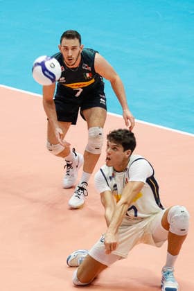 Italy™s Mattia Bottolo during a Men™s Euro pool A volleyball match between Czech Republic and Italy in Modena, Italy - September 15, 2026  Copyright: xLucaxDiliberto xLaPressex