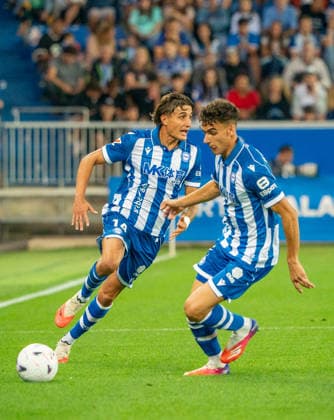 ESP: LaLiga EA Sports Deportivo Alaves v Valencia CF Nahuel Tenaglia of Alaves during LaLiga EA Sports between Deportivo Alaves v Valencia CF played at Mendizorroza Stadium in Vitoria Gasteiz on September 15, 2026 in Spain VITORIA Spain Futbol Copyright: xAgenciaxLOFx