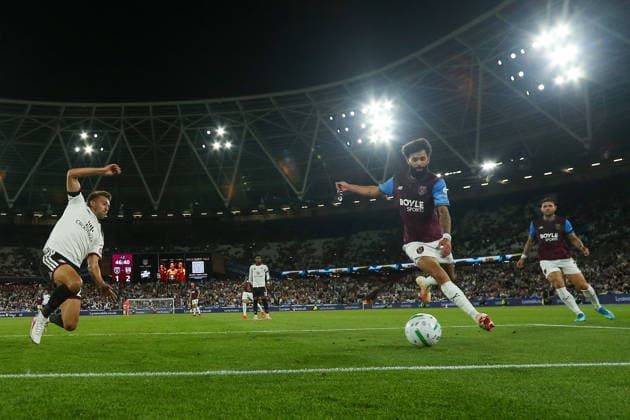 15th September 2026; London Stadium, London, England; Carabao Cup Football, West Ham United versus Fulham; Pablo of West Ham United scores in the 45th+2 minute for 2-2 KatiexChan