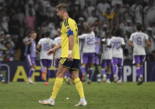 Al Ain v Al-Nassr - AFC Champions League AL AIN, UNITED ARAB EMIRATES - SEPTEMBER 15: Cristiano Ronaldo of Al-Nassr in action during the AFC Champions League match between Al Ain and Al-Nassr at Hazza Bin Zayed Stadium in Al Ain, United Arab Emirates, on September 15, 2026. Hassan al Raisi Anadolu Abu Dhabi United Arab Emirates. Editorial use only. Please get in touch for any other usage.  Copyright: x2026xAnadoluxHassanxalxRaisix