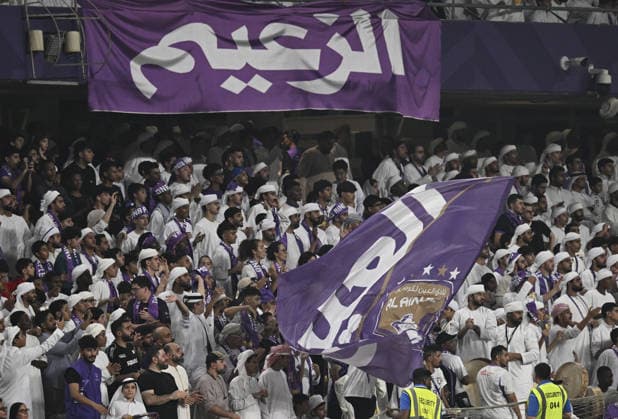 Al Ain v Al-Nassr - AFC Champions League AL AIN, UNITED ARAB EMIRATES - SEPTEMBER 15: Fans of Al Ain support their team during the AFC Champions League match between Al Ain and Al-Nassr at Hazza Bin Zayed Stadium in Al Ain, United Arab Emirates, on September 15, 2026. Hassan al Raisi Anadolu Abu Dhabi United Arab Emirates. Editorial use only. Please get in touch for any other usage.  Copyright: x2026xAnadoluxHassanxalxRaisix