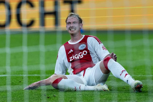 2026-09-15 VriendenLoterij Eredivisie: AFC Ajax v Willem II AMSTERDAM, NETHERLANDS - SEPTEMBER 15: Julian Brandt of AFC Ajax during the VriendenLoterij Eredivisie match between AFC Ajax and Willem II at Johan Cruijff Arena on September 15, 2026 in Amsterdam, Netherlands. Amsterdam Johan Cruijff Arena Netherlands Content not available for redistribution in The Netherlands directly or indirectly through any third parties. Copyright: xMarcelxvanxPlateringenx