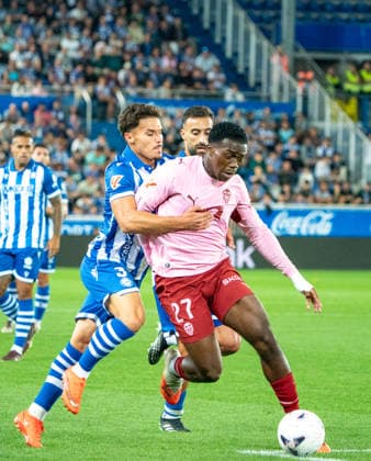 ESP: LaLiga EA Sports Deportivo Alaves v Valencia CF David Otorbi of Valencia CF during LaLiga EA Sports between Deportivo Alaves v Valencia CF played at Mendizorroza Stadium in Vitoria Gasteiz on September 15, 2026 in Spain VITORIA Spain Futbol Copyright: xAgenciaxLOFx