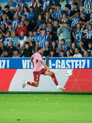 ESP: LaLiga EA Sports Deportivo Alaves v Valencia CF Arnaut Danjuma of Valencia CF during LaLiga EA Sports between Deportivo Alaves v Valencia CF played at Mendizorroza Stadium in Vitoria Gasteiz on September 15, 2026 in Spain VITORIA Spain Futbol Copyright: xAgenciaxLOFx