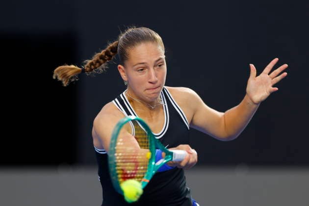 Guadalajara Open WTA, Tennis Damen 500 - Day 4 Diane Parry of France in action against Peyton Stearns of the US during their Women s singles round of 16 match at the Guadalajara Open WTA 500 in Guadalajara, Jalisco, Mexico, 15 September 2026. Guadalajara Mexico  Copyright: xFRANCISCOxGUASCOx