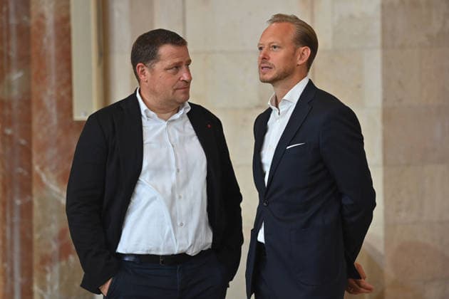 v.li:Max EBERL (Sportvorstand FC Bayern Muenchen), Rouven KASPER (Marketing Vorstand FCB), Markus SOEDER (Ministerpraesident Bayern und CSU Vorsitzender) empfaengt die Meistermannschaften des FC Bayern Muenchen im Kuppelsaal in der Staatskanzlei in Muenchen am 16.09.2026.