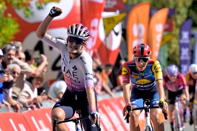 Grand Prix de Wallonie 2026 Cycling Race - Women CITADELLE DE NAMUR, BELGIUM - SEPTEMBER 16 : Swinkels Karlijn (NED) of UAE Team ADQ wins the sprint, second place for Balsamo Elisa (ITA) of Lidl - Trek during the 66th edition of Grand Prix de Wallonie an UCI ProSeries 1.Pro one day cycling road race for Women Elite of 127,3 km with start in Seraing and finish in Citadelle de Namur on September 16, 2026 in Citadelle de Namur, Belgium, 16 09 2026 ( Motordriver Pieter Van Herzeele - Citadelle de Namur Belgium  Copyright: xSesx