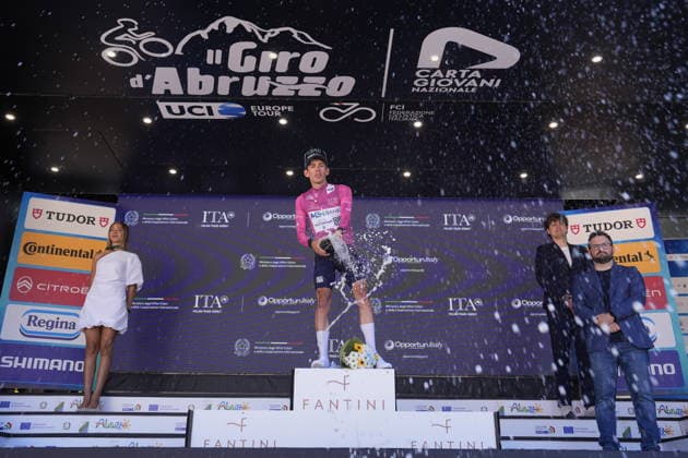 FANCELLU Alessandro cyclamen jersey during the Giro d™Abruzzo, stage 2 from Popoli Terme to Caramanico Terme (143 km) - Abruzzo, Italy - Wednesday, September 16, 2026. - cycling.  Copyright: xFabioxFerrari LaPressex