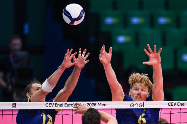 260916 Jacob Link and Jacob Ekman of Sweden during the CEV EuroVolley 2026 group stage volleyball match between Sweden and Slovakia on September 16, 2026 in Modena. Photo: Matteo Gribaudi BILDBYRAN COP 18 XY0130 volleyboll volleyball volleyboll-em sverige slovakien cev eurovolley 2026 sweden slovakia bbeng Copyright: MATTEOxGRIBAUDI BB260916BB178