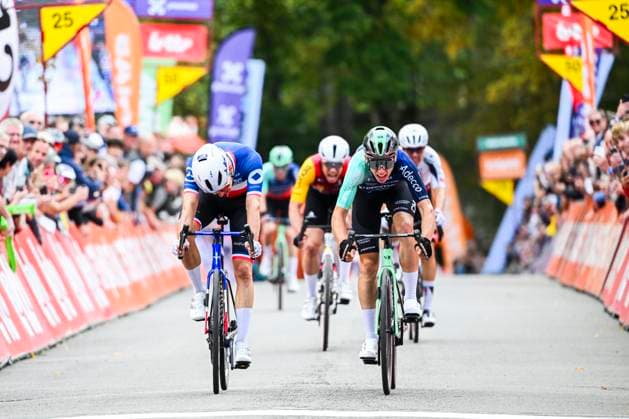Grand Prix de Wallonie 2026 Cycling Race CITADELLE DE NAMUR, BELGIUM - SEPTEMBER 16 : Gregoire Romain (FRA) of Groupama FDJ United, Sparfel Aubin of Team Decathlon CMA CGM in the final sprint during the 66th edition of Grand Prix de Wallonie an UCI ProSeries 1.Pro one day cycling road race for Men Elite of 196.8 km with start in Seraing and finish in Citadelle de Namur on September 16, 2026 in Citadelle de Namur, Belgium, 16 09 2026 ( Motordriver Kenny Verfaillie - Citadelle de Namur Belgium  Copyright: xVincentxKalutx