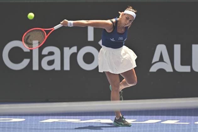 Villa Lobos Park, Sao Paulo (SP), 09 16 2026 - SPORTS SP OPEN: CAROLINA ALVES (BRA) x SUZAN LAMENS (HOL) - Player Carolina Alves (BRA), during a match against Suzan Lamens (HOL), valid for the first round of the SP Open WTA, Tennis Damen 250, held at Villa Lobos Park, in Sao Paulo, on the morning of this Wednesday, 16 (Photo: Eduardo Carmim Photo Premium SPP) 30930 (Eduardo Carmim SPP)  Copyright: xEduardoxCarmimx xSPPx spp-en-EdCa-eduardo_carmim_photo_premium_507349