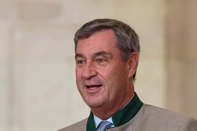 Dr. Markus Soeder (MdL, Ministerpraesident Bayern und CSU Vorsitzender), GER, Ministerpraesident Dr. Markus Soeder empfaengt die Frauen- und Herrenfussballmanschaft des FC Bayern Muenchen zur Ehrung als Deutsche Meister in der Saison 2025 28, 16.09.2026, GER, Ministerpraesident Dr. Markus Soeder empfaengt die Frauen- und Herrenfussballmanschaft des FC Bayern Muenchen zur Ehrung als Deutsche Meister in der Saison 2025 28, 16.09.2026 Muenchen Copyright: xEibner-Pressefoto JennixMaulx EP_JML