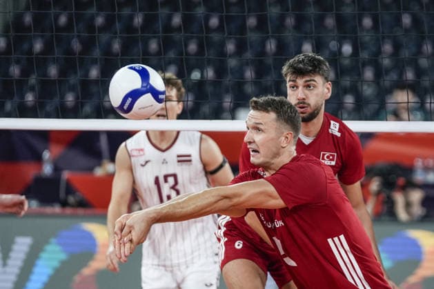 Turkiye v Latvia - CEV EuroVolley 2026 Men CLUJ-NAPOCA, ROMANIA - SEPTEMBER 16: Mert Matic of Turkiye in action during the CEV 2026 European Men s Volleyball Championship Group D match between Turkiye and Latvia at BT Arena in Cluj-Napoca, Romania, on September 16, 2026. Osmancan Gurdogan Anadolu Cluj Napoca Romania. Editorial use only. Please get in touch for any other usage.  Copyright: x2026xAnadoluxOsmancanxGurdoganx