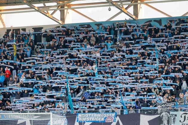 CFC vs SV Babelsberg 03 16.09..2026 Chemnitz, eins Stadion- An der Gellertstrasse, Fussball, Regionalliga Nordost 2026 2027, 9. Spieltag, CFC, CFC vs SV Babelsberg 03 CFC- Fans in der Südkurve Chemnitz Sachsen BRD