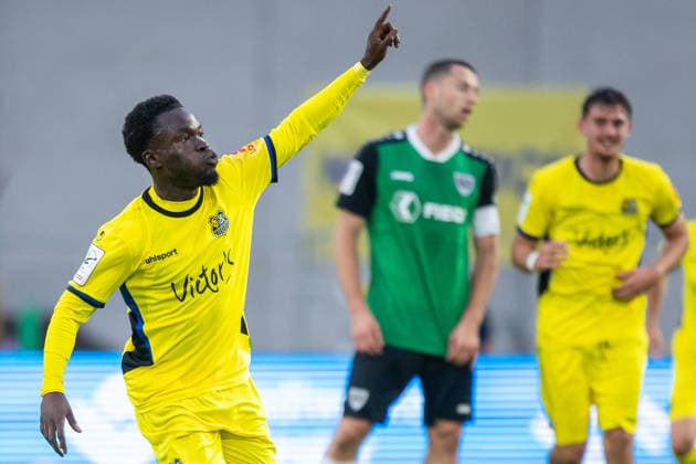 Kelsey Owusu (1. FC Saarbruecken, 31) jubelt ueber das Tor zum 0:2 GER, SC Preussen Muenster vs. 1. FC Saarbruecken, Fussball, 3. Liga, 6. Spieltag, Spielzeit 2026 2027, 16.09.2026 DFL Regulations prohibit any use of photographers as image sequences and or quasi-video. GER, SC Preussen Muenster vs. 1. FC Saarbruecken, Fussball, 3. Liga, 6. Spieltag, Spielzeit 2026 2027, 16.09.2026 Muenster Copyright: xEibner-Pressefoto JanxRollingerx EP_JSK