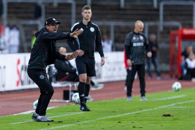 3. Liga, Fortuna Köln - SV Wehen Wiesbaden; 16.09.2026 Matthias Mink (Fortuna Köln, Cheftrainer). 3. Liga, Fortuna Köln - SV Wehen Wiesbaden, 6. Spieltag, am 16.09.2026, Südstadion, Köln. DFB regulations prohibit any use of photographs as image sequences and or quasi-video Copyright: xBEAUTIFULxSPORTS Meuselx