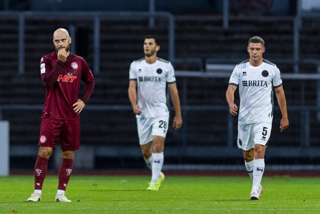 3. Liga, Fortuna Köln - SV Wehen Wiesbaden; 16.09.2026 Adrian Stanilewicz (Fortuna Köln, 20) hadert mit dem Gegentor. 3. Liga, Fortuna Köln - SV Wehen Wiesbaden, 6. Spieltag, am 16.09.2026, Südstadion, Köln. DFB regulations prohibit any use of photographs as image sequences and or quasi-video Copyright: xBEAUTIFULxSPORTS Meuselx