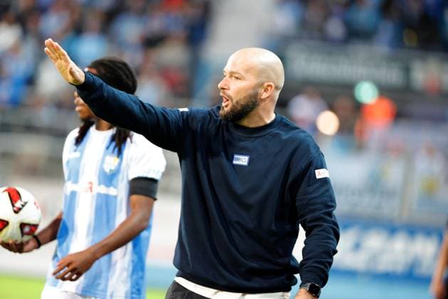 CFC vs SV Babelsberg 03 16.09..2026 Chemnitz, eins Stadion- An der Gellertstrasse, Fussball, Regionalliga Nordost 2026 2027, 9. Spieltag, CFC, CFC vs SV Babelsberg 03 Babelsberger Trainer Michael Braune Chemnitz Sachsen BRD