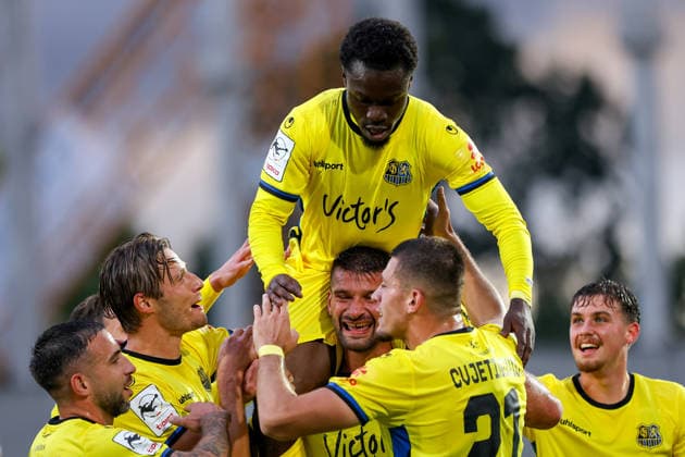 2026.09.16, xkwix, Fußball, 3.Liga, Preußen Muenster - 1. FC Saarbruecken, Preußenstadion, 6.Spieltag, Saison 2026 2027: Torjubel von Kelsey Owusu (1. FC Saarbruecken 31) nach Tor zum 0:2 DFB regulations prohibit any use of photographs as image sequences and or quasi-video. Photo: xKamilxWilkowskixPressefotoKochx Nordrhein-Westfalen Deutschland