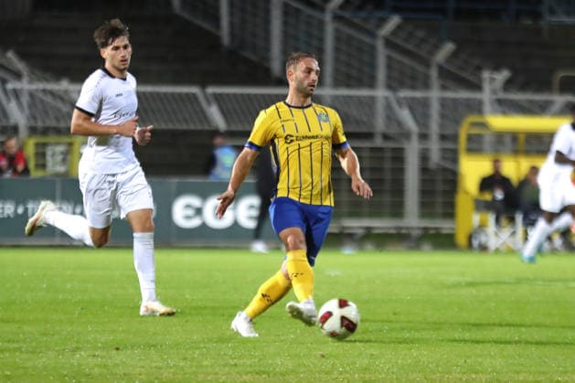 Fußball Regionalliga Nordost: 1. FC Lok Leipzig - BFC Dynamo; 16.09.2026 Tobias Dombrowa (34, Lok Leipzig). Fußball, Regionalliga Nordost, Saison 2026 2027, 9. Spieltag: 1. FC Lok Leipzig vs. BFC Dynamo am 16.09.2026 im Bruno-Plache-Stadion, Leipzig. Copyright: xBEAUTIFULxSPORTS JanxKaeferx