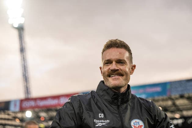 Rostock, Deutschland 16. September 2026: 3. Liga - 2026 2027 - Sp. 6 - FC Hansa Rostock gegen VfB Stuttgart II Im Bild: Interims - Trainer Yannic Thiel (Hansa Rostock) lächelnd auf dem Spielfeld. DFB DFL regulations prohibit any use of photographs as image sequences and or quasi-video Copyright: xFotostandx xVoelkerx